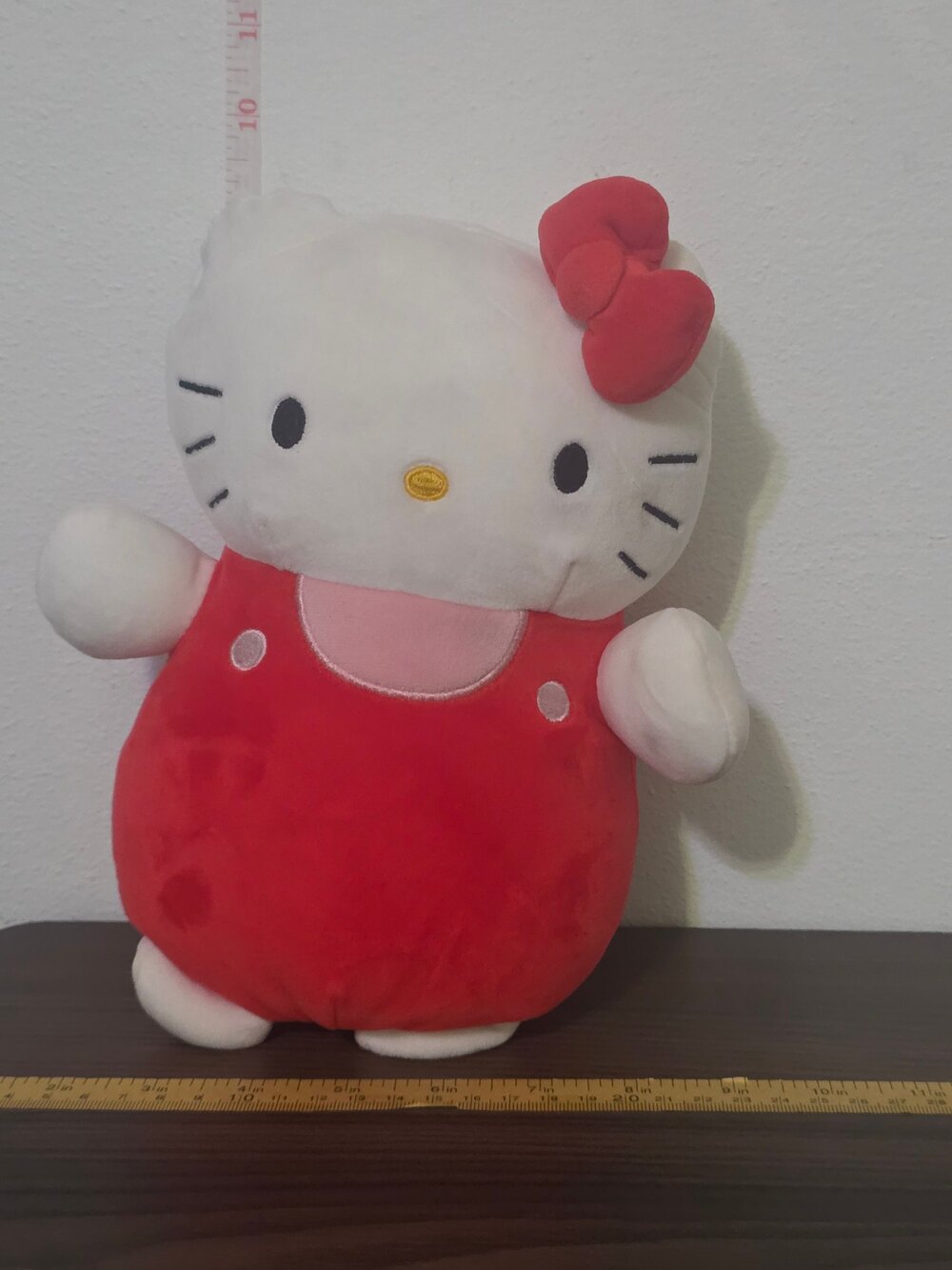 Squishmallows Sanrio Hello Kitty 10-Inch HugMees Plush